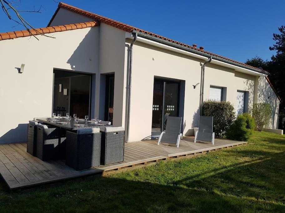 9 Pers 160 M² +Jardin- 10Mn Nantes -30Mn Mer Bouguenais Eksteriør bilde